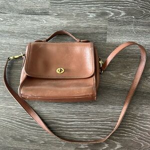 Vintage Coach Brown Crossbody with removable strap and gold hardware